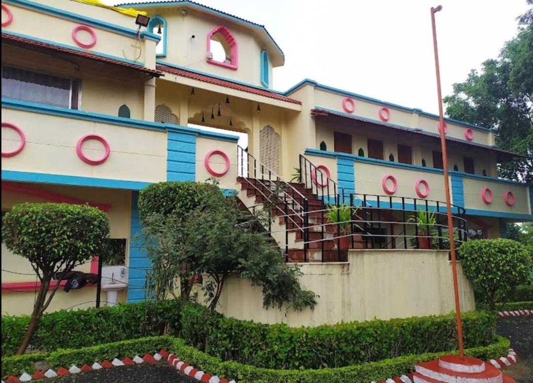 Fun And Food Resort & Holidays Harsola Exterior foto